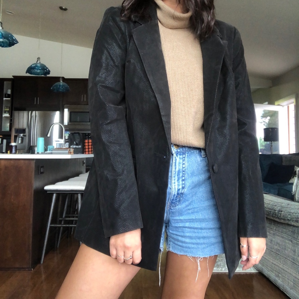 Beginning boutique suede snakeskin blazer